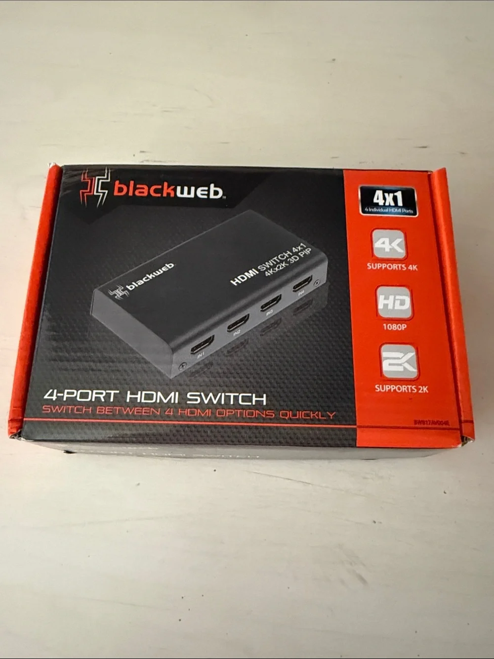 blackweb 4-Port HDMI Switch - Black